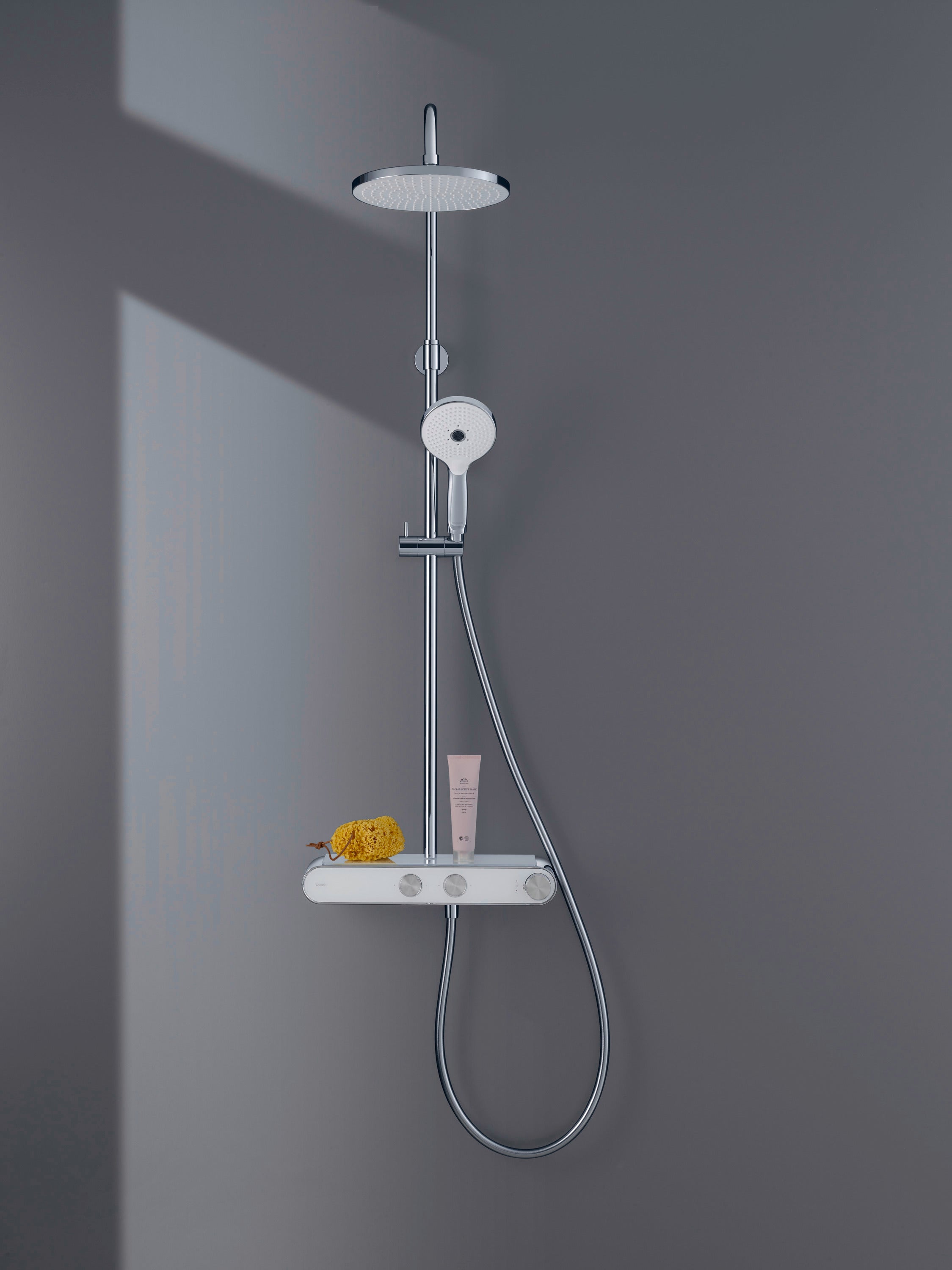 Duravit duschsystem med termostat och glashylla