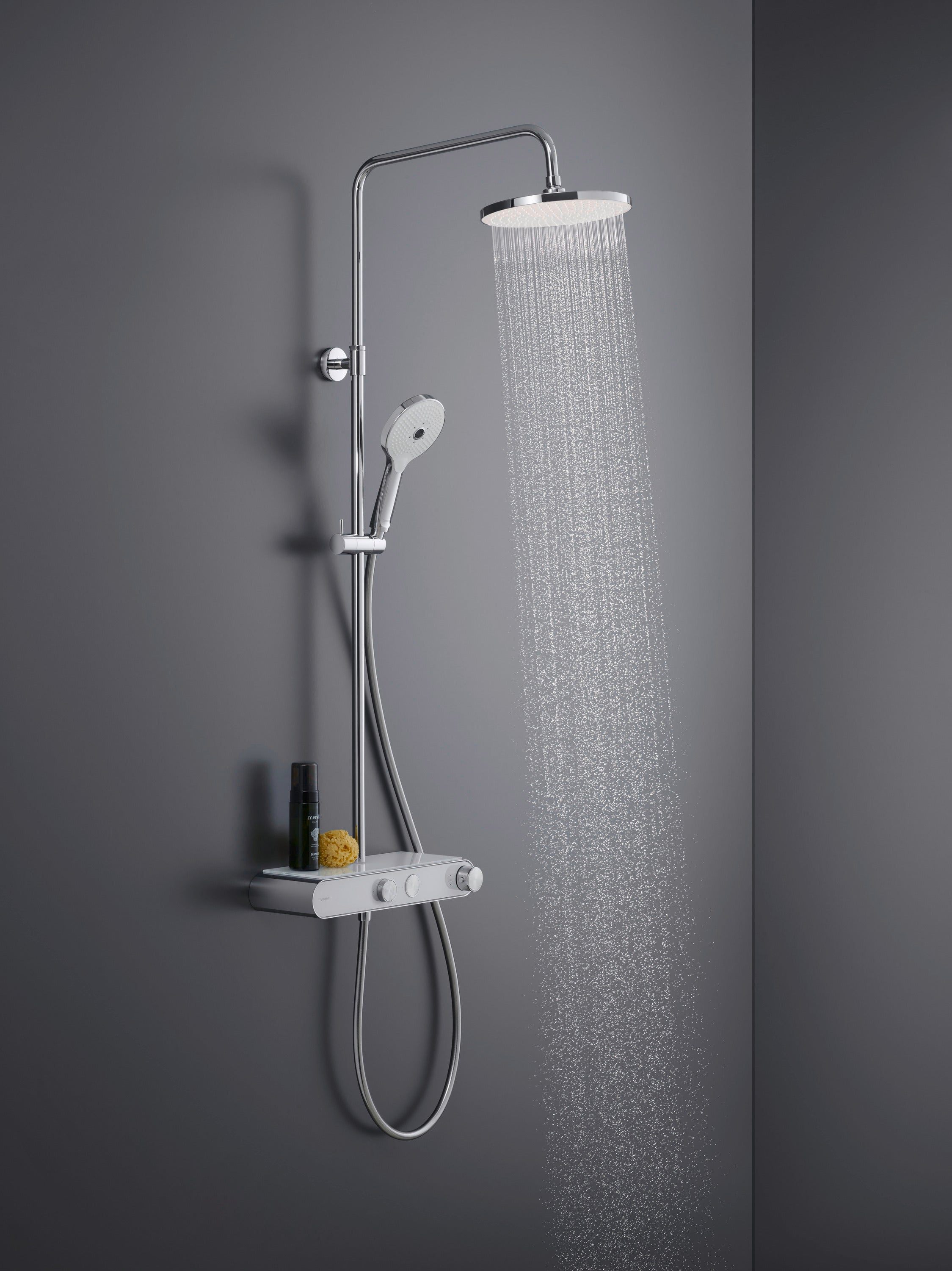 Duravit duschsystem med termostat, glashylla, 3 flödeslägen och MinusFlow-funktion - krom/vit