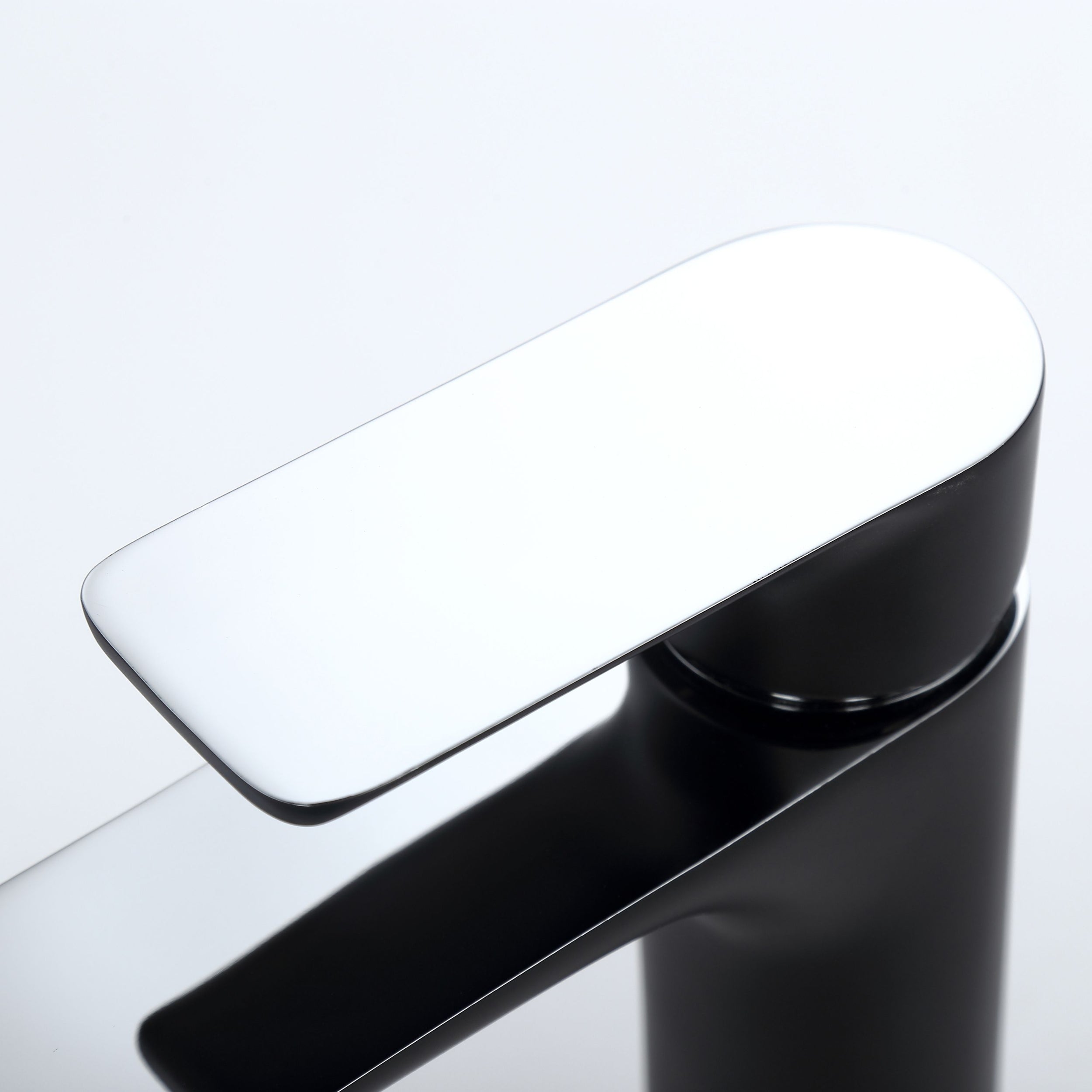 Design tvättställsblandare 4024CB